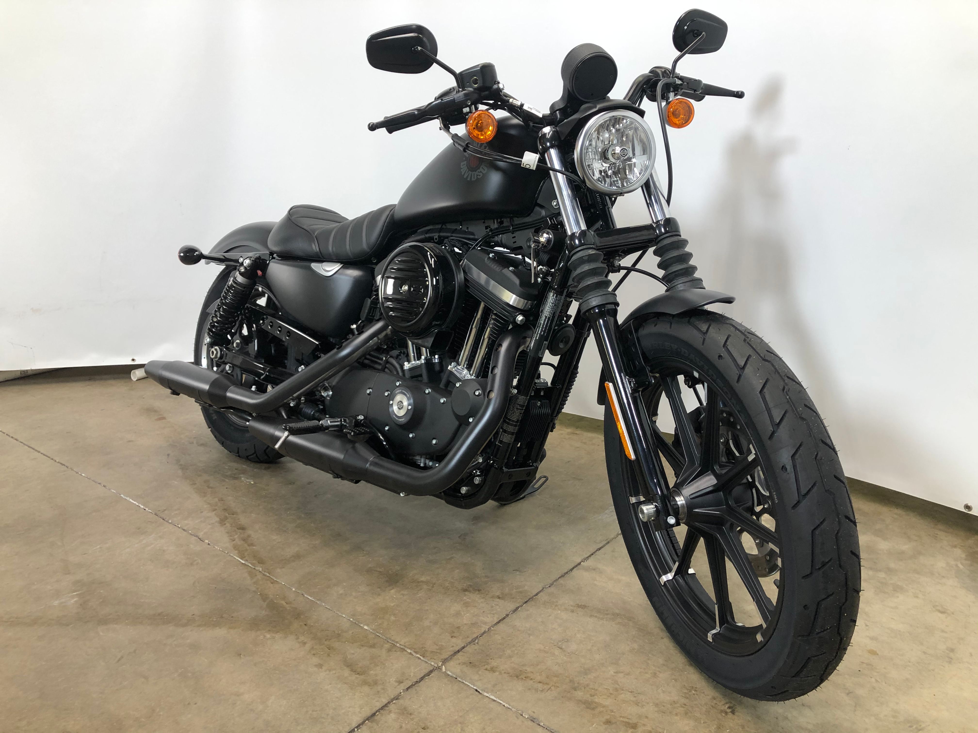 New 2020 Harley-davidson Iron 883 Xl883n